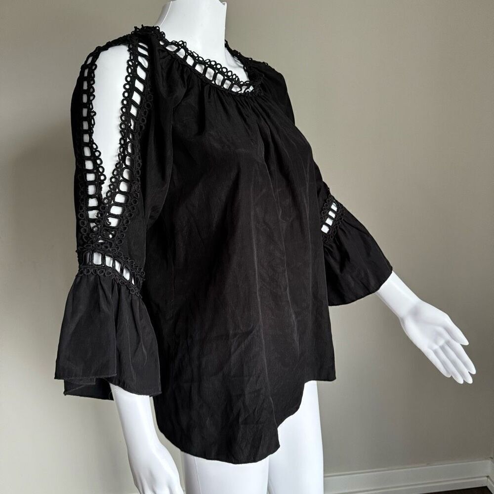 Crotchet Eyelet Cut-Out Bell Sleeve Top Black Size Small